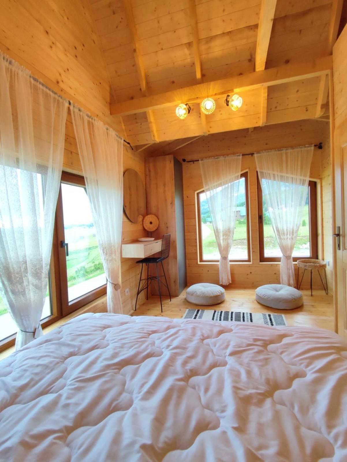 Stone Point Villas Žabljak 外观 照片